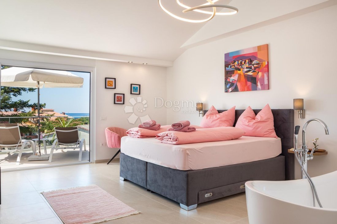 House in Fazana, Istria County, Croatia 2 - 14315536