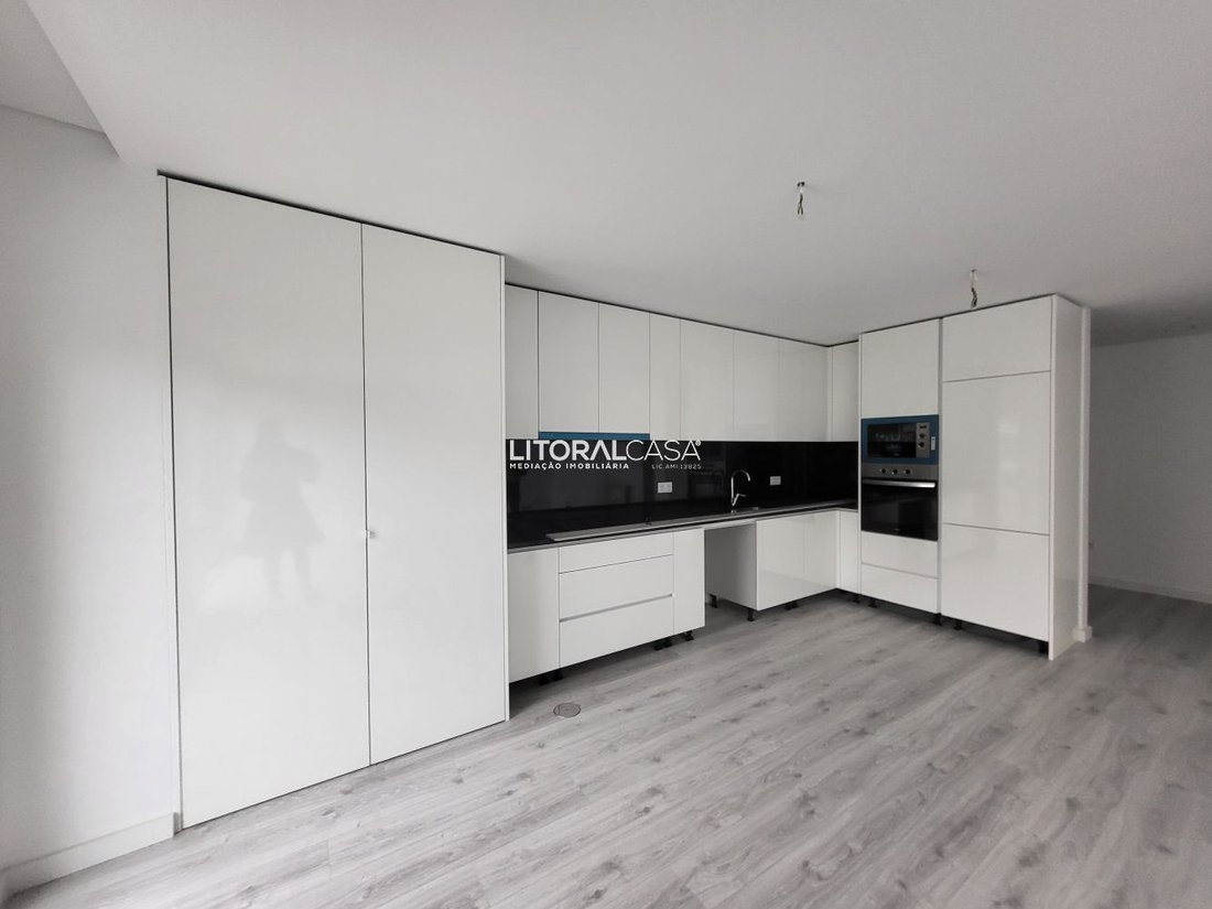 Apartment in Gloria e Vera Cruz, Aveiro District, Portugal 5 - 14314826