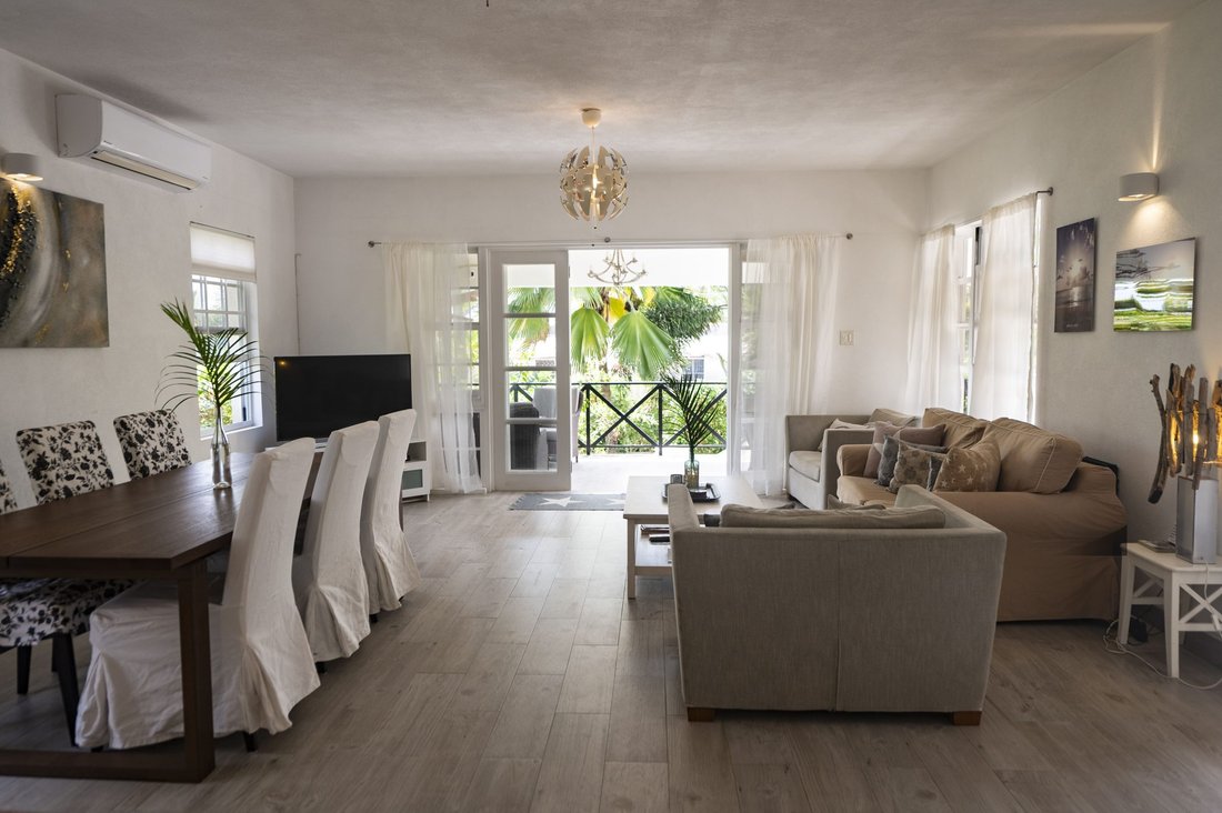 Villa in Holetown, Saint James, Barbados 2 - 14319729