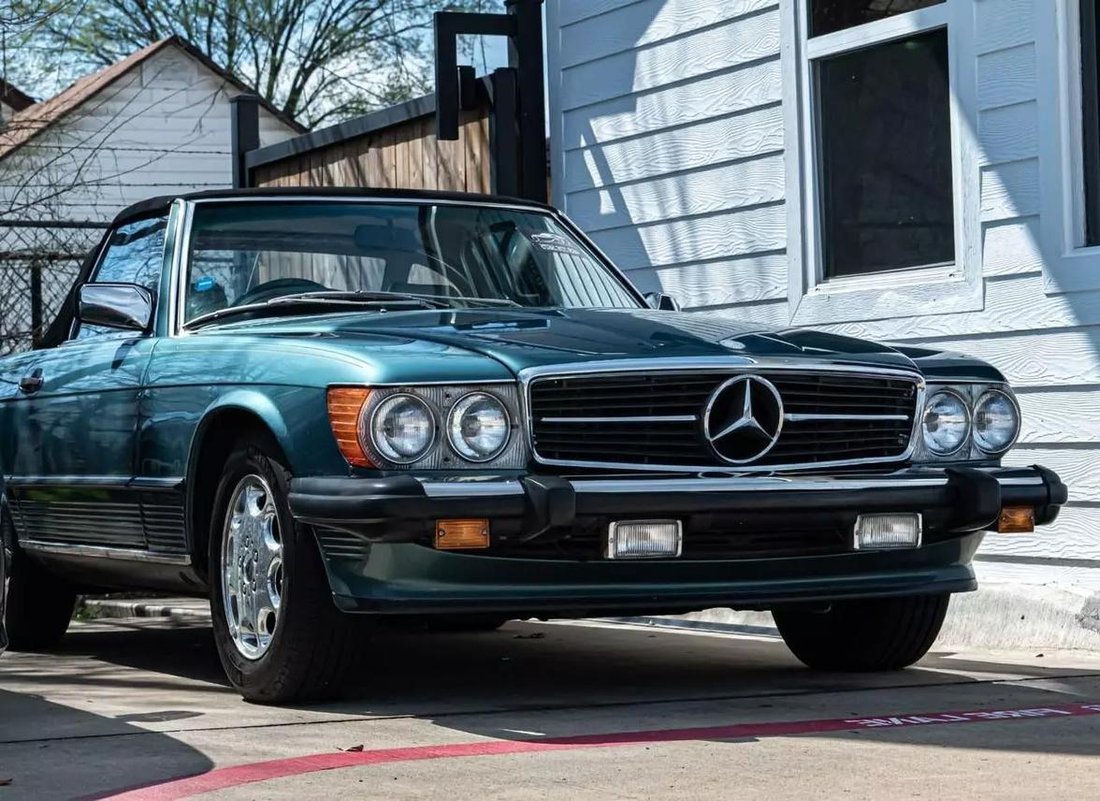 Cabriolet in Dallas, TX, United States 4 - 13824376