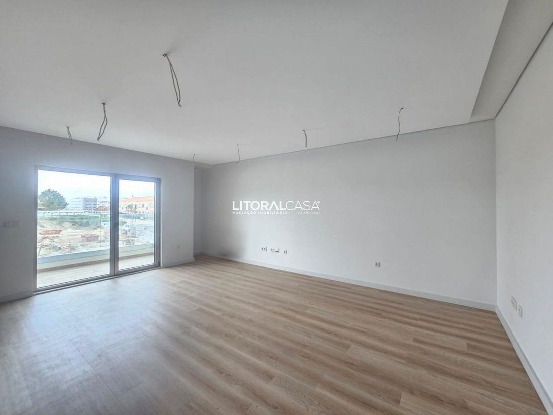 Apartment in Gloria e Vera Cruz, Aveiro District, Portugal 1 - 14314826