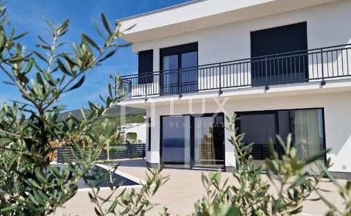 House in Grad Crikvenica, Primorje-Gorski Kotar County, Croatia 1