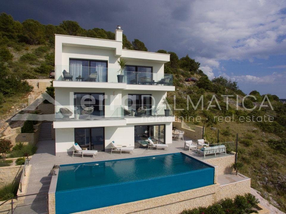 Villa in Zatoglav, Sibenik-Knin County, Croatia 2 - 14324950