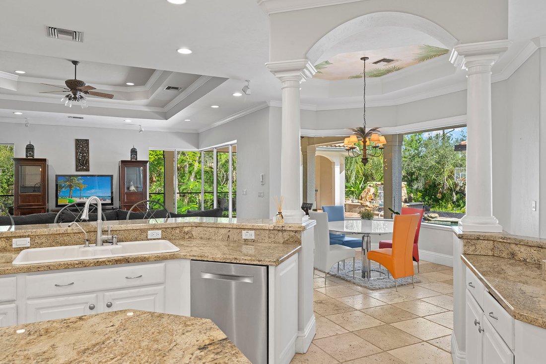 House in Fort Myers, Florida, United States 5 - 14327165