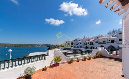 Villa en Villacarlos, Islas Baleares, España 1