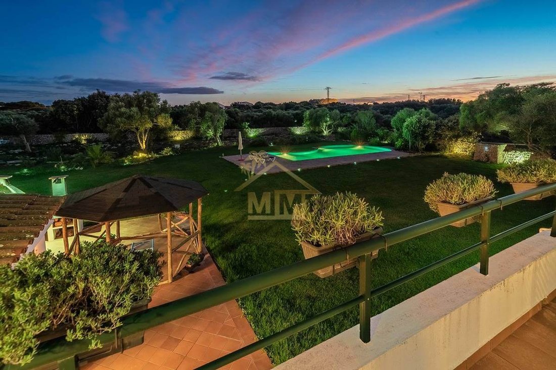 Villa in es Castell, Balearic Islands, Spain 3 - 11847681