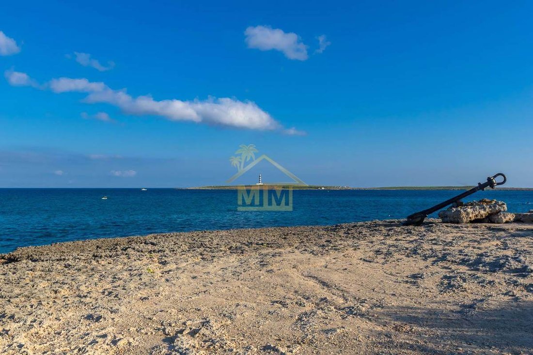 Punta Prima, Sant Lluis, Balearic Islands 1 - 11953962