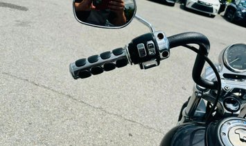 2005 Harley-Davidson FXDC Dyna Super Glide Custom