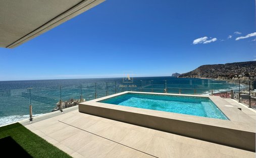 Penthouse in Calp / Calpe, Valencian Community, Spain 1