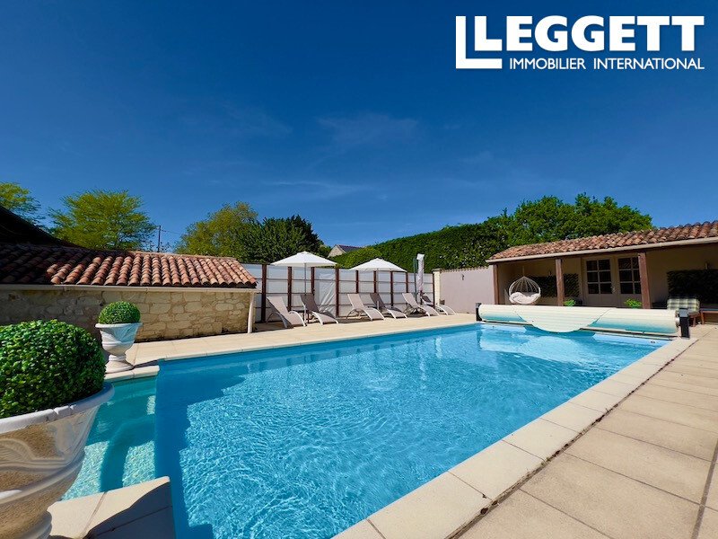 Le Manoir des Rêves: A Turnkey Loire Valley Escape with Five Cottages & Timeless Elegance