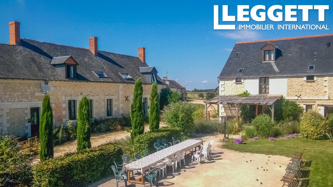 Château Whispers of the Loire: A Timeless Estate Near Rillé’s Lakeside Splendor