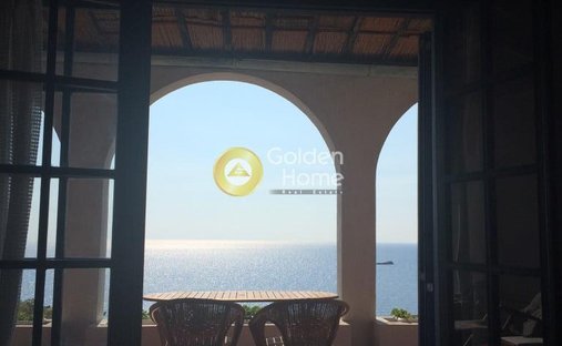 House in Keratea, Attica, Greece 1