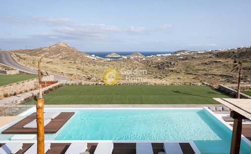 House in Ano Mera Community, Aegean, Greece 1