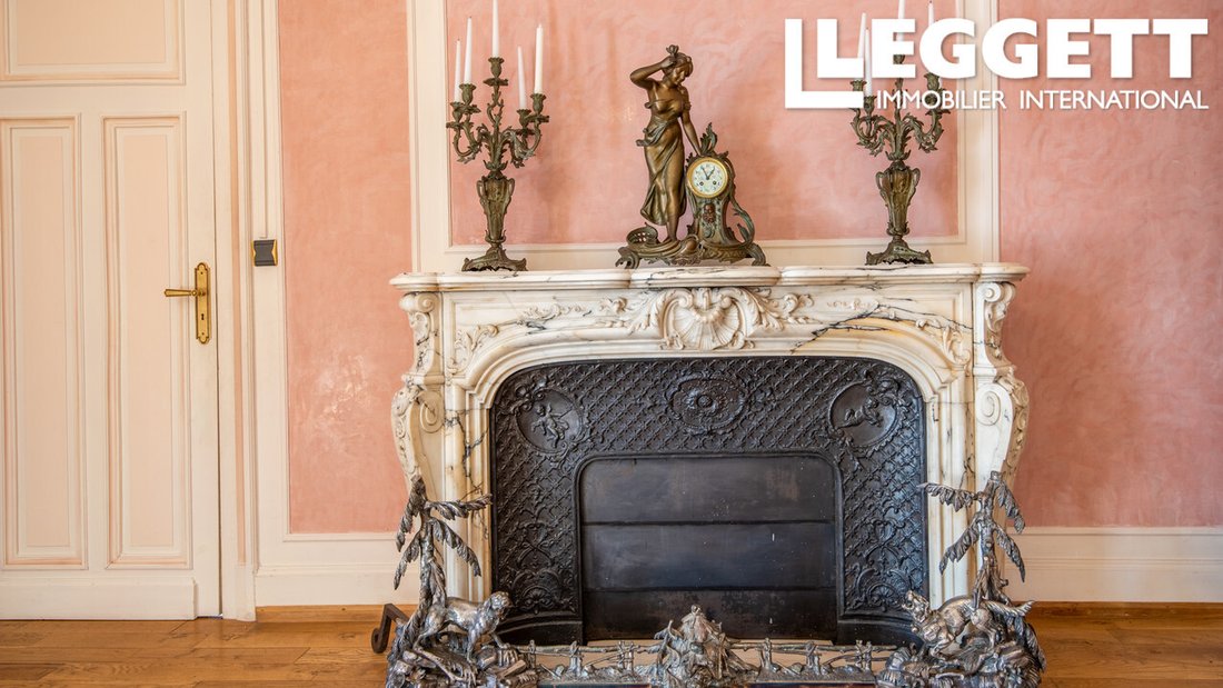 A 1920s Masterpiece: Where Parisian Stone Meets Franciscan Whispers - 5