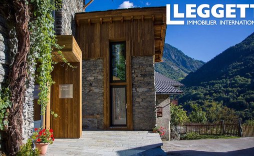 Chalet in Villaroger, Auvergne-Rhône-Alpes, France 1