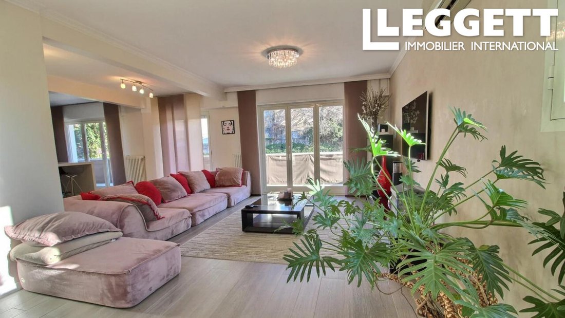 House in Antibes, Provence-Alpes-Côte d'Azur, France 3 - 14329703