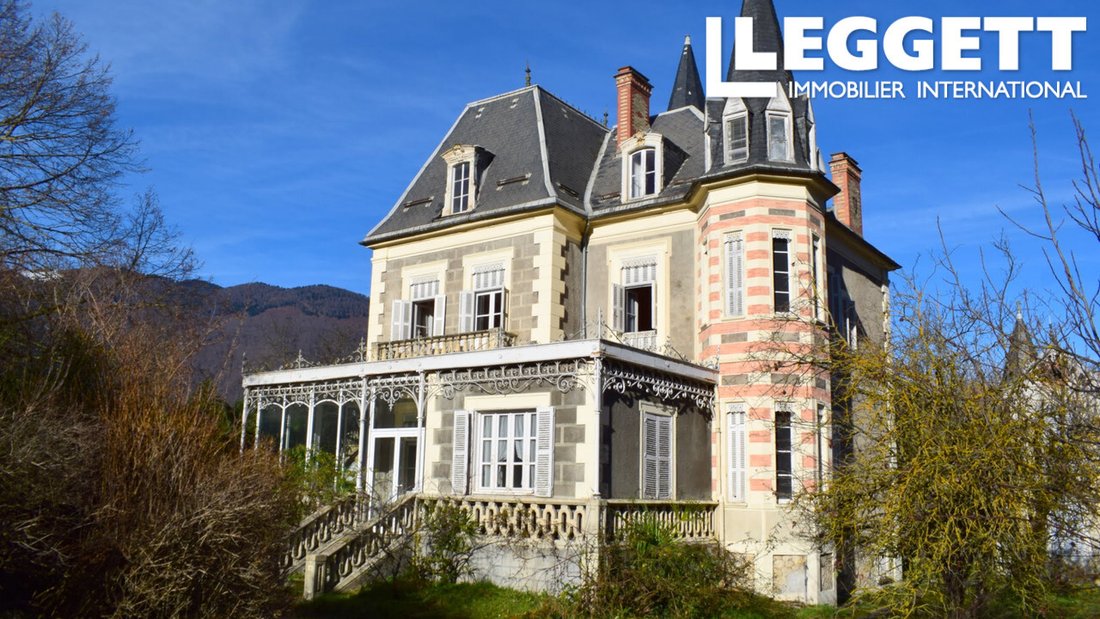 Whispers of the Pyrenees: An 18th-Century Château with Sunlit Orangery