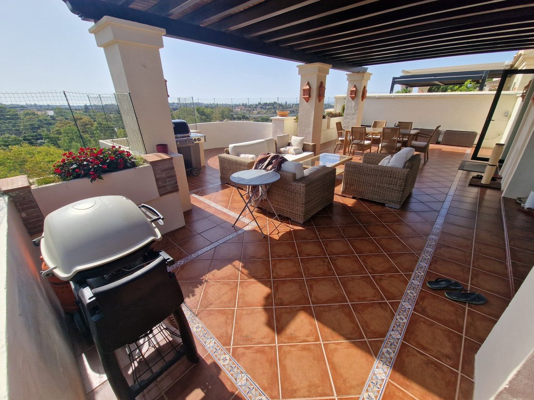 Penthouse in Benahavis, Andalusia, Spain 3 - 14330849