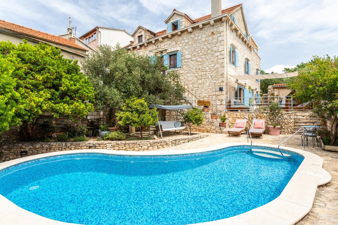 Villa in Milna, Gespanschaft Split-Dalmatien, Kroatien 2 - 14335014