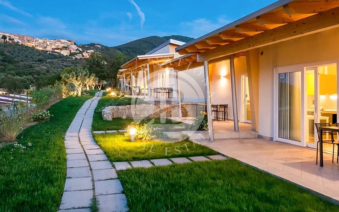 Villa in Scarlino, Tuscany, Italy 2 - 14335077