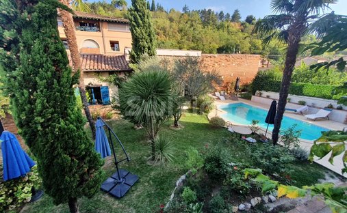 Castle for Sale in Moissac, Occitanie, France