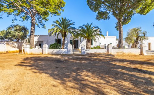 Farm Ranch in Selva di Fasano, Apulia, Italy 1