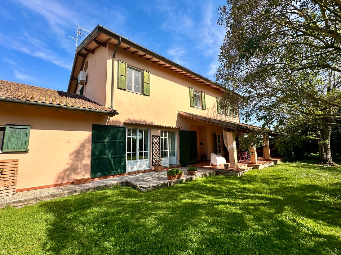 Casa di campagna a Toscana, Italia 1 - 14336681