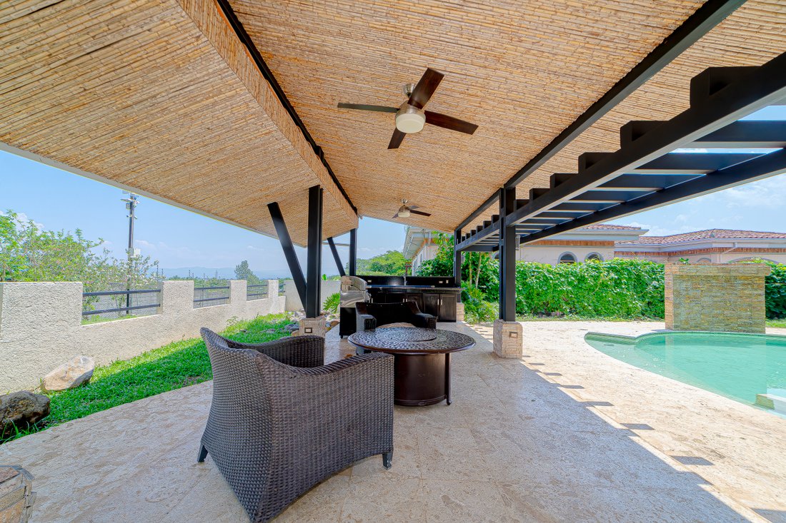 House in Vueltas, Alajuela Province, Costa Rica 2 - 14337741