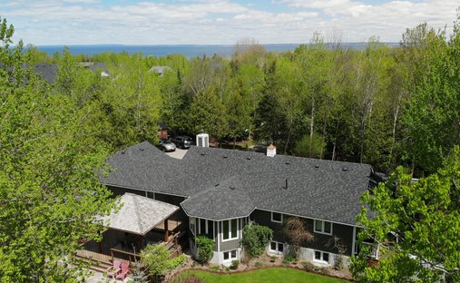 House in Collingwood, Ontario, Canada 1