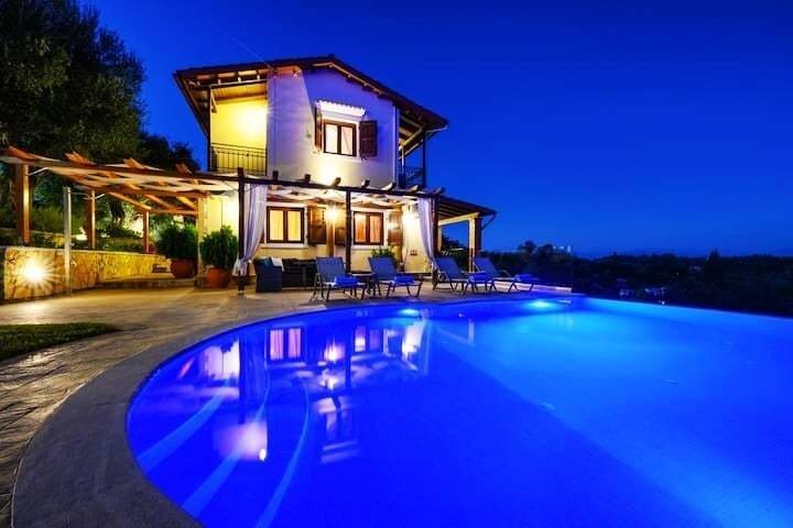 Villa in Corfu, Peloponnese, Western Greece and the Ionian, Greece 2 - 14339135