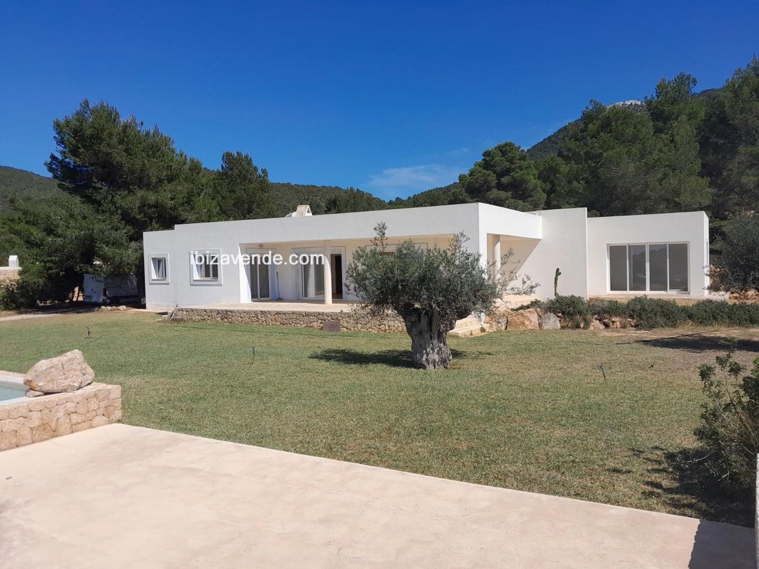 House in Es Cubells, Sant Josep de sa Talaia, Balearic Islands 2 - 14339085