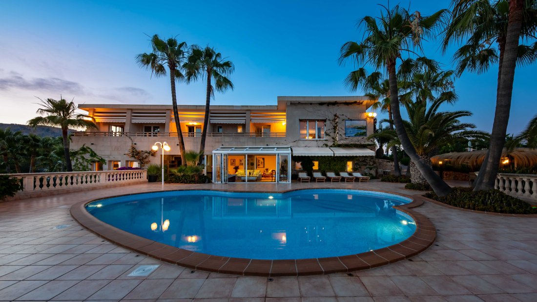 Villa in Calvia, Balearic Islands, Spain 2 - 14338390