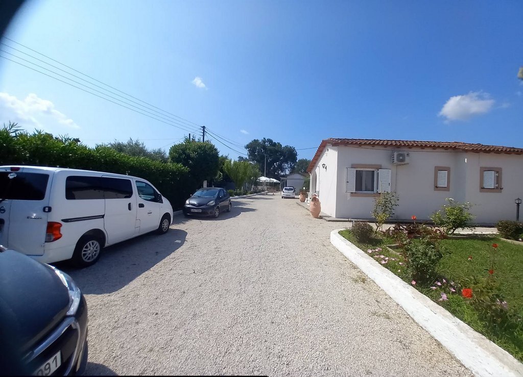 Otros en Northern Corfu, Peloponnese, Western Greece and the Ionian, Grecia 2 - 14339010