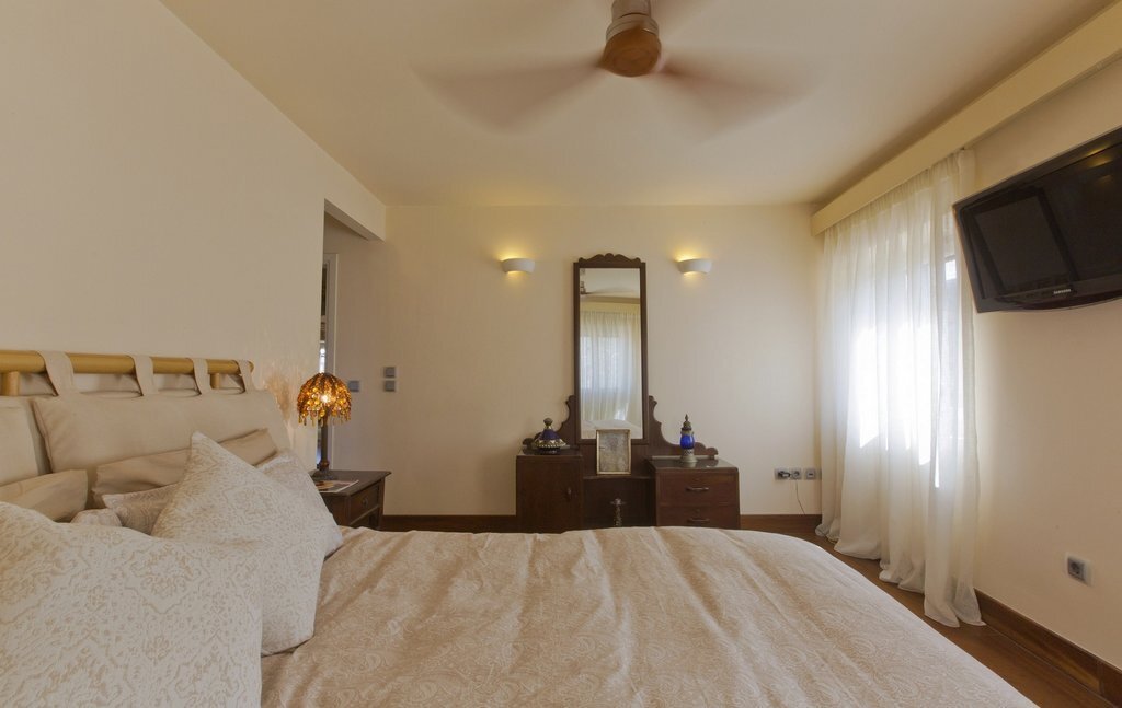 Apartment in Corfu, Peloponnese, Western Greece and the Ionian, Greece 5 - 14338797