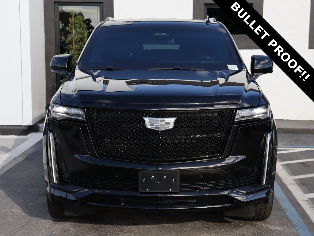 Cadillac Escalade in United States 5 - 14340351