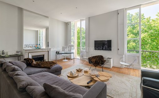 Apartamento en Hôtel de Ville-Quinconce-Saint Seurin-Fondaudège, Burdeos, Francia 1