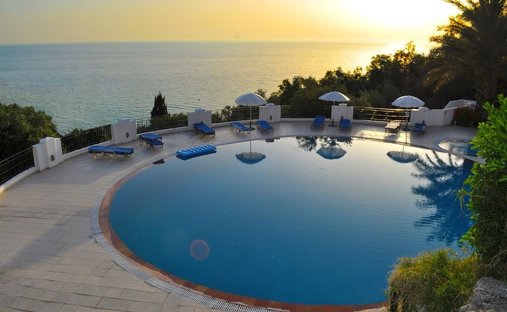 Corfú, Peloponnese, Western Greece and the Ionian, Grecia 1