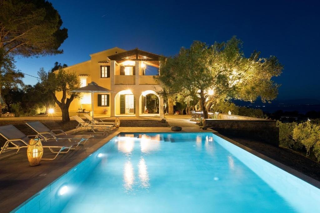Villa in Lefkimmi, Peloponnese, Western Greece and the Ionian, Greece 2 - 14339078