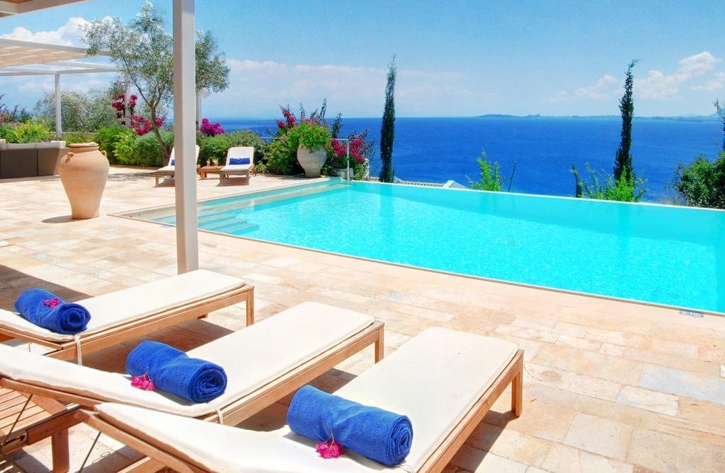 Villa in Corfu, Peloponnese, Western Greece and the Ionian, Greece 2 - 14338670