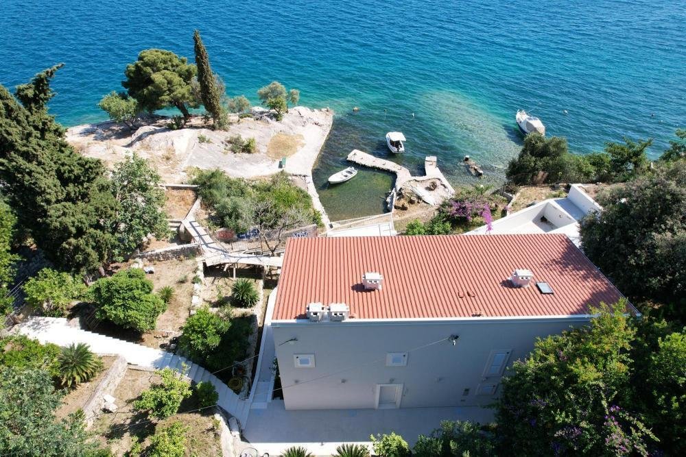 Villa in Zedno, Split-Dalmatia County, Croatia 2 - 14339342