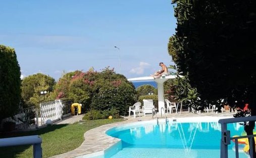 House in Saronida, Attica, Greece 1