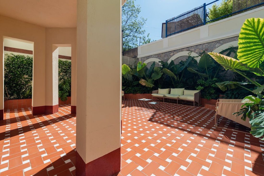 Chalet in Sants-Montjuic, Barcelona, Spain 3 - 14341844
