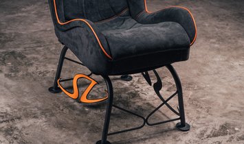 Lamborghini Diablo SV Table and Chairs