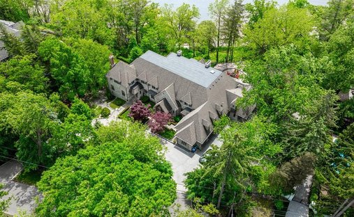 House in Mississauga, Ontario, Canada 1
