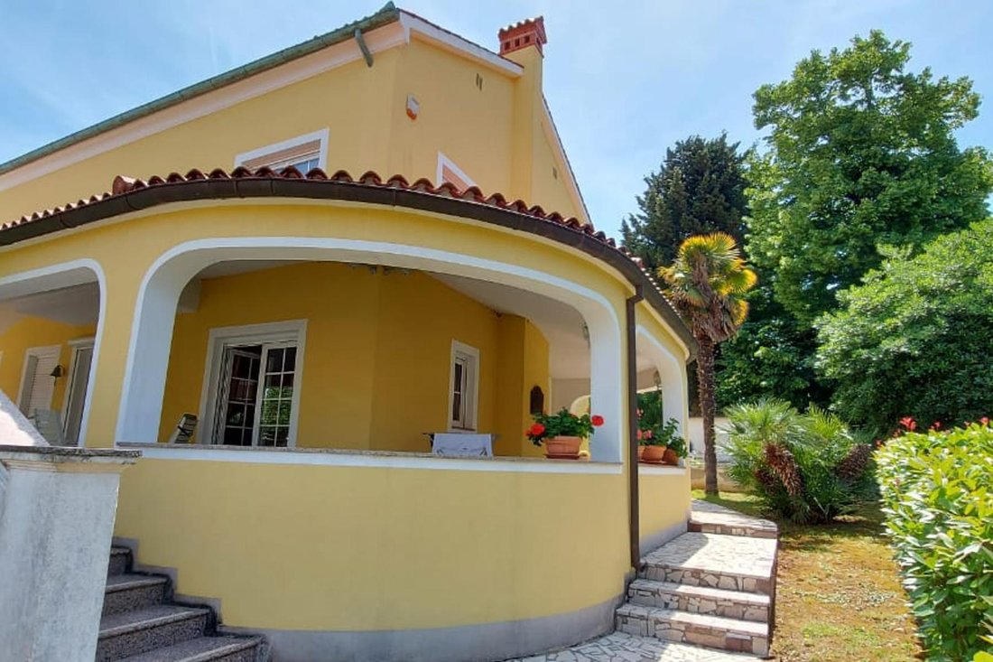 Villa in Pjescana Uvala, Istria County, Croatia 3 - 14347342