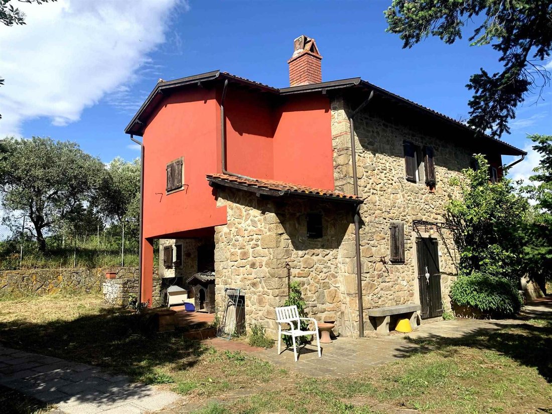 Andere in Uzzano, Toskana, Italien 3 - 14343825