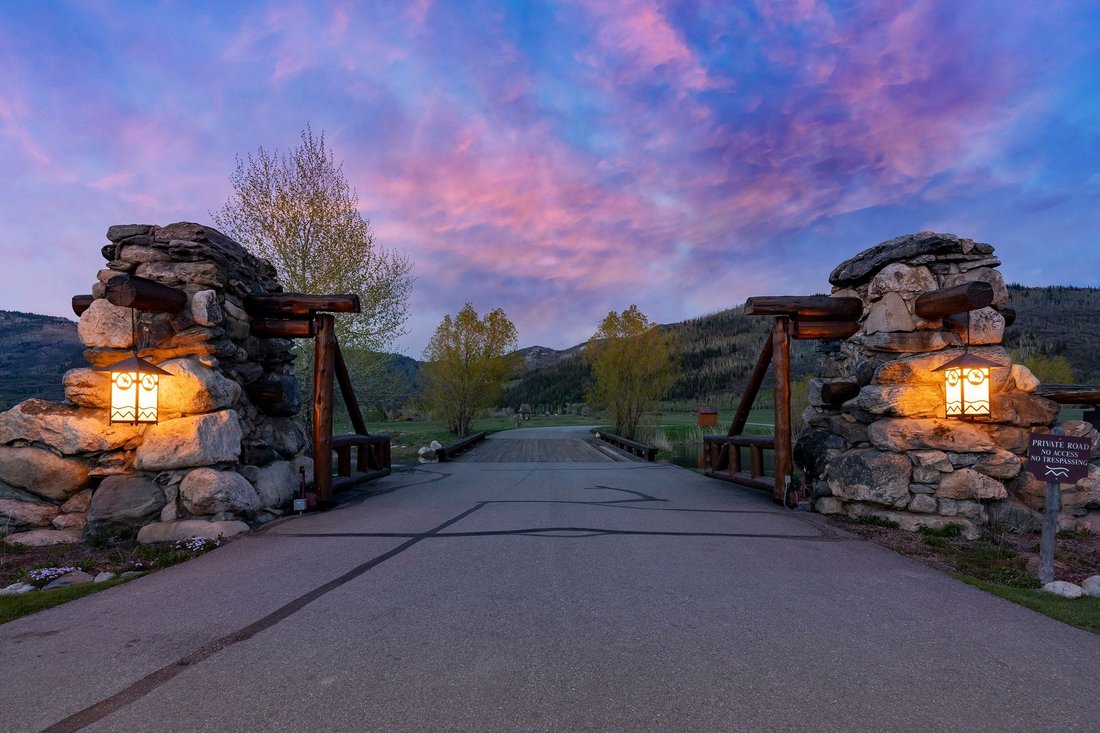 Land in Steamboat Springs, Colorado, United States 1 - 14348400