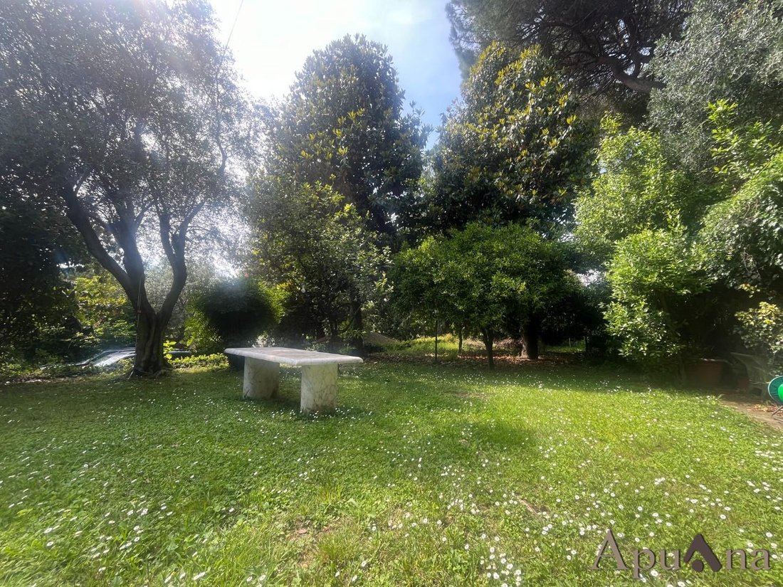 Country House in Center, Massa, Italy 5 - 14345863