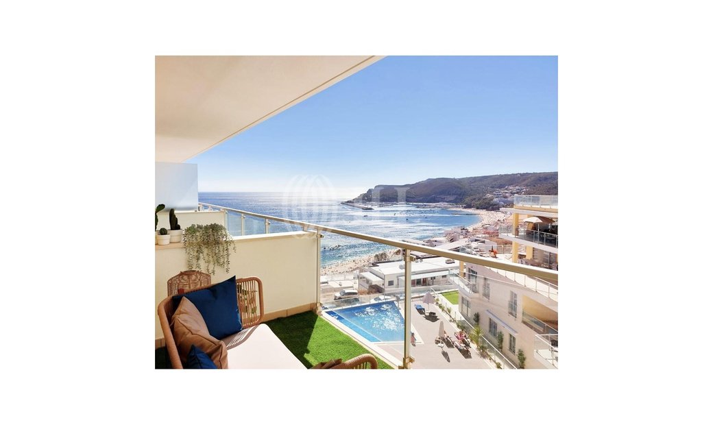 2 Bedroom Apartment With Sea View In Sesimbra, In Sesimbra, Setubal