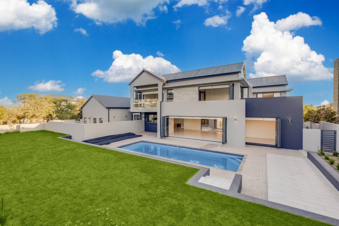 House in Midrand, Gauteng, South Africa 1 - 14344910